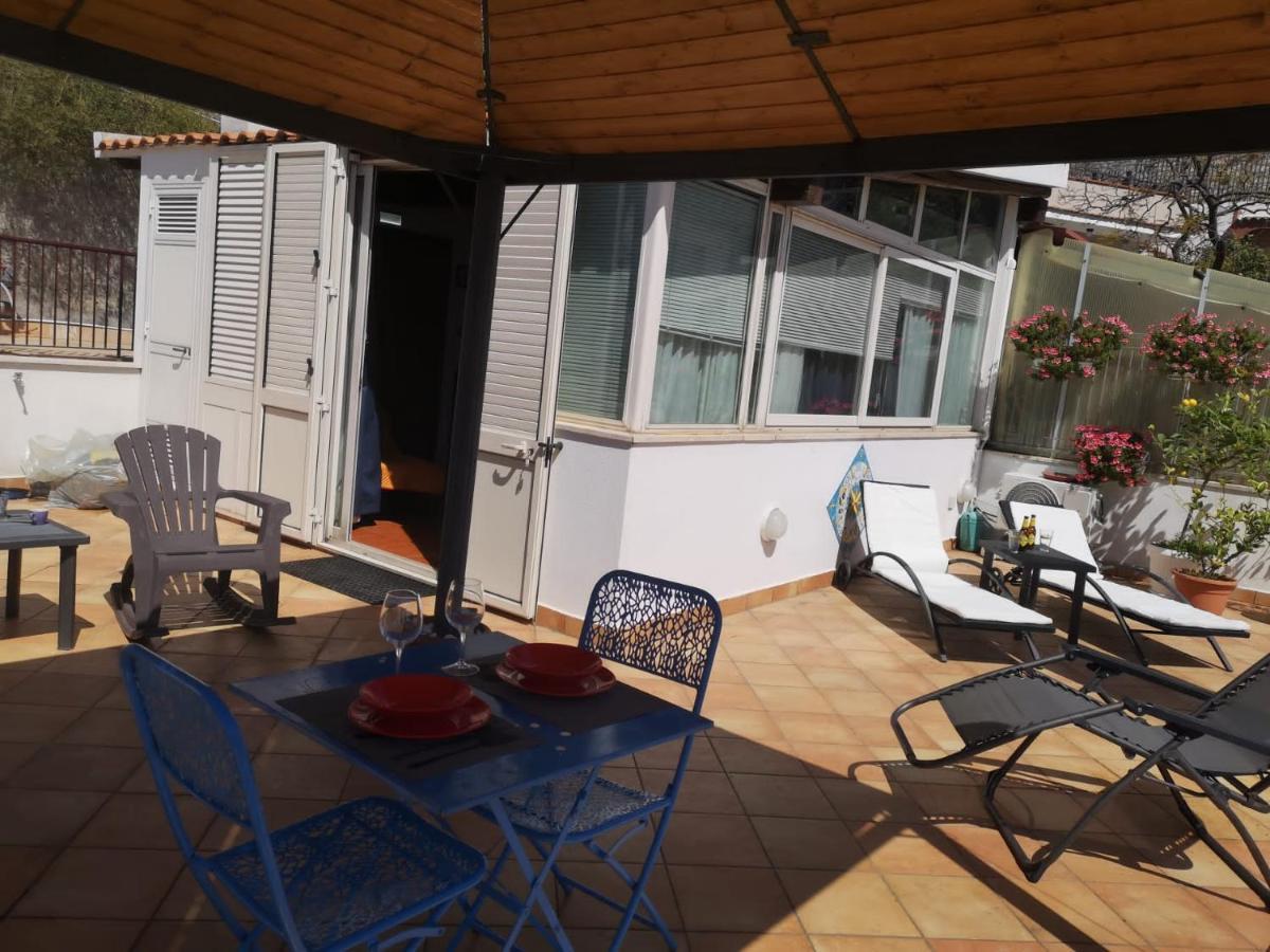 הוילה טאורמינה Il Terrazzo Di Marlu מראה חיצוני תמונה